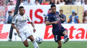 زيارة مثيرة للجدل.. أشرف حكيمي يلتقي كليان مبابي في قلب العاصمة مدريد